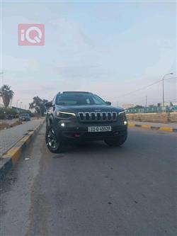 جیپ شیرۆکی